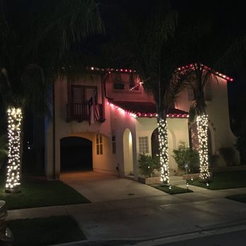 Lights Up - Holiday Decorating Services Near Me Lights Up - Holiday Decorating Services Near Me