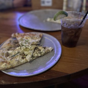 Standard at Roswell - Amazing pizza and live music! - Pizza Near Me - Atlanta, Georgia Standard at Roswell - Amazing pizza and live music! - Pizza Near Me - Atlanta, Georgia