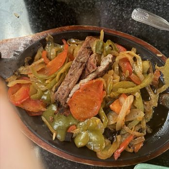 Los Amigos Bar & Grill - Steak and chicken fajitas No flavor, vegetables taste old - Mexican Near Me - Burbank, California Los Amigos Bar & Grill - Steak and chicken fajitas No flavor, vegetables taste old - Mexican Near Me - Burbank, California