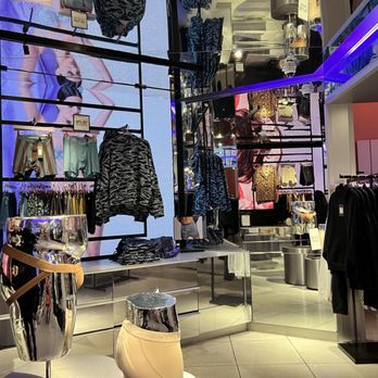Savage X Fenty - Men's - Lingerie Near Me - Las Vegas, Nevada