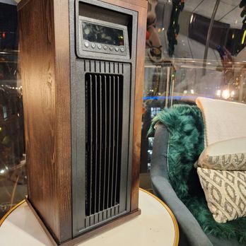 The Penthouse at La Vie - Ugly space heater! - Lounges Near Me - Washington, DC, District of Columbia