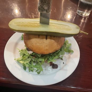 The Chef's Table - house burger - New American Near Me - Rocklin, California