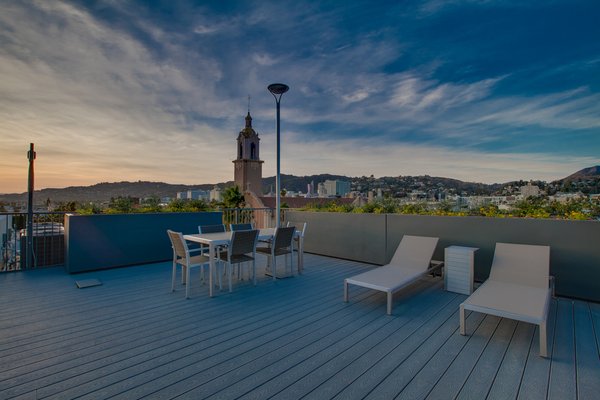 The Sunset Hue by null