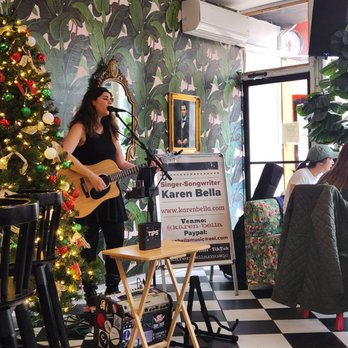 C Italian Restaurant - Live music at brunch- Karen Bella - Cocktail Bars Near Me - Kew Gardens, New York C Italian Restaurant - Live music at brunch- Karen Bella - Cocktail Bars Near Me - Kew Gardens, New York