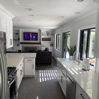 Villani Construction - Kitchen After - General Contractors Near Me - Costa Mesa, California