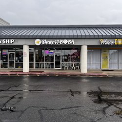 ShakeiT Boba - Outside