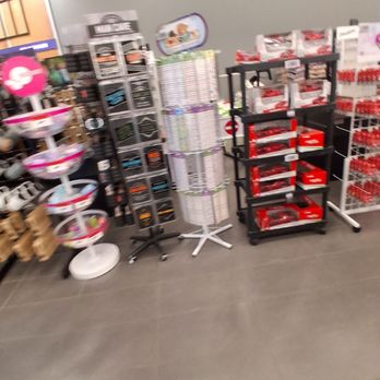 Canadian Tire - Department Stores Near Me - Toronto, Ontario