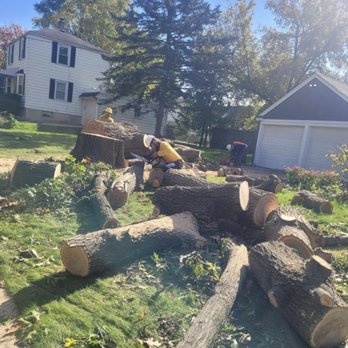 Ab Landscaping and Mowing - Landscaping Near Me - Sparta, Michigan Ab Landscaping and Mowing - Landscaping Near Me - Sparta, Michigan