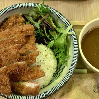 37.2 Degree Cafe & Curry - Curry Fried Chicken Cutlet. ( ^_^)b - Japanese Curry Near Me - West Covina, California