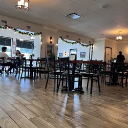 Palermo Puerto Rican Kitchen - Dining room
