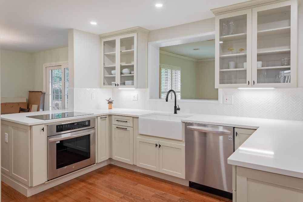 Slide of Dani Handyman Remodeling Service