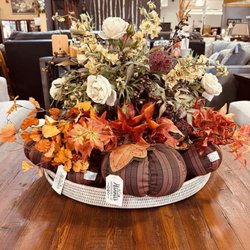 Acosta's Home Consignment