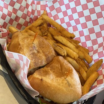 Crab Boil & Things - Fried Shrimp Po-Boy - Cajun/Creole Near Me - Concord, California