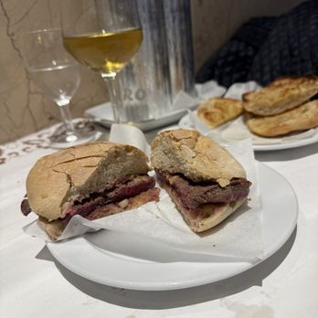 Cervejaria Ramiro - Steak sandwich for dessert - Seafood Near Me - Lisbon, 11