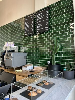 Motoring Coffee by null