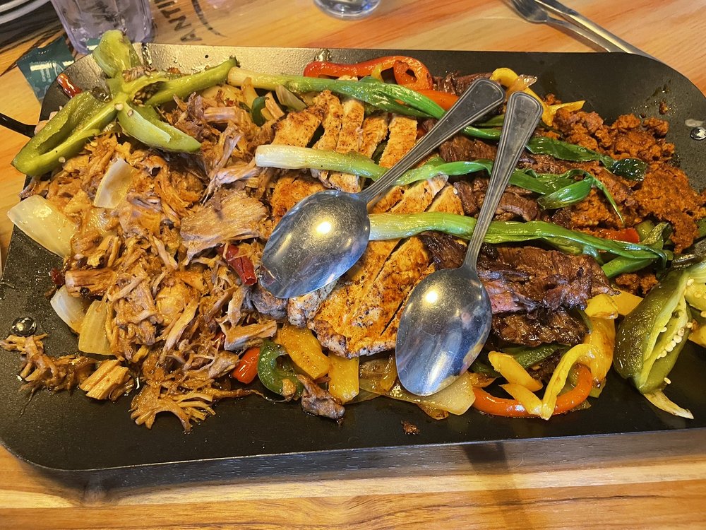 AGAVE CANTINA AND GRILL Updated October 2024 40 Photos & 60 Reviews 1200 E Idaho