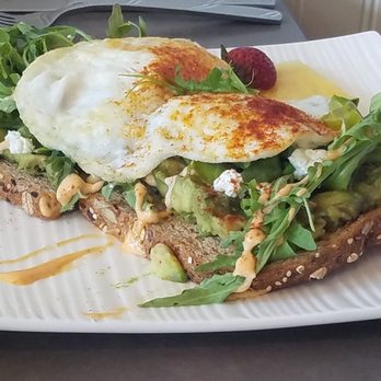Moena Café - Avacado Toast - Cafes Near Me - Honolulu, Hawaii Moena Café - Avacado Toast - Cafes Near Me - Honolulu, Hawaii