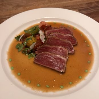 Yard House - Ahí tuna - Bars Near Me - Fresno, California