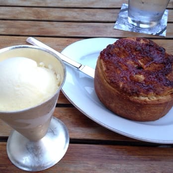 Blue Duck Tavern - Apple pie with vanilla ice cream - New American Near Me - Washington, DC, District of Columbia