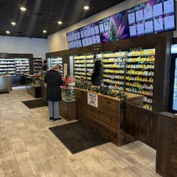 Urbnbud - Over 1000 cannabis products on display, see the difference