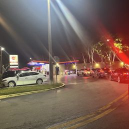 Super long drive thru line Super long drive thru line