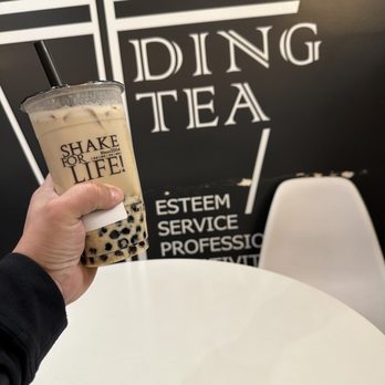 Ding Tea - Honey milk tea - Bubble Tea Near Me - Denver, Colorado