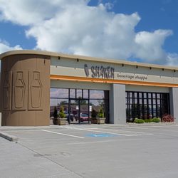 Shaker Beverage Shoppe - The best place in North Arkansas to find fine wines, spirits, craft beers and cigars!