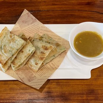 Ji Bei Chuan - Scallion pancakes with curry sauce - Noodles Near Me - Orange, Connecticut Ji Bei Chuan - Scallion pancakes with curry sauce - Noodles Near Me - Orange, Connecticut