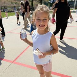 Montessori School of San Clemente - Snacks at a family celebration