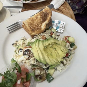 Country Inn Cafe - Veggie Scramble - Breakfast & Brunch Near Me - San Jose, California