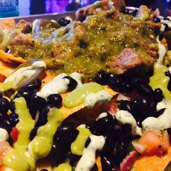 Colton's Social House - Chile verde nachos - New American Near Me - Clovis, California Colton's Social House - Chile verde nachos - New American Near Me - Clovis, California