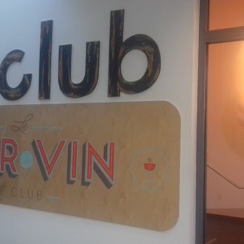 Le Club - L'entrée - Comedy Clubs Near Me - Brossard, Quebec Le Club - L'entrée - Comedy Clubs Near Me - Brossard, Quebec