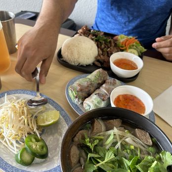 Let's Pho - Vietnamese Near Me - Houston, Texas