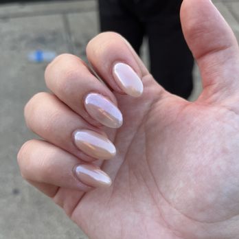 Chicago Nail Room - Middle finger done by them - Nail Salons Near Me - Chicago, Illinois