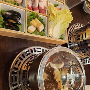 A tea A seat - Set A with mushroom broth - Bubble Tea Near Me - Brentwood, California A tea A seat - Set A with mushroom broth - Bubble Tea Near Me - Brentwood, California