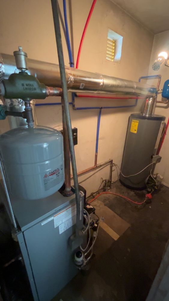 Slide of Unlimited Plumbing and HVAC