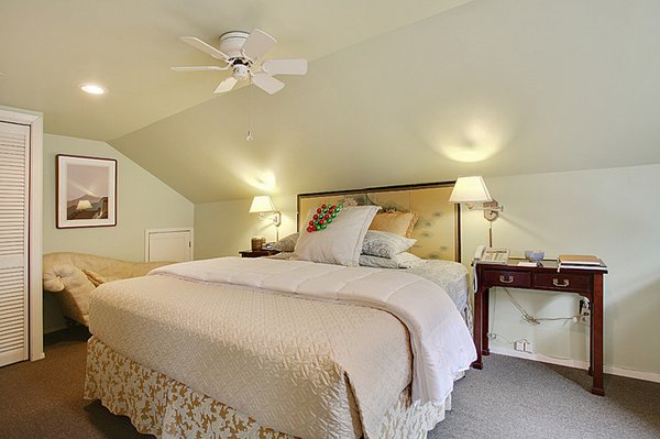 B & W Courtyards Inn by null