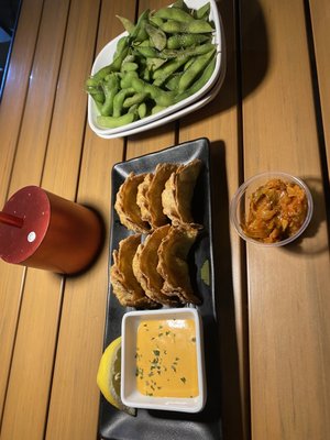 Silverlake Ramen by null