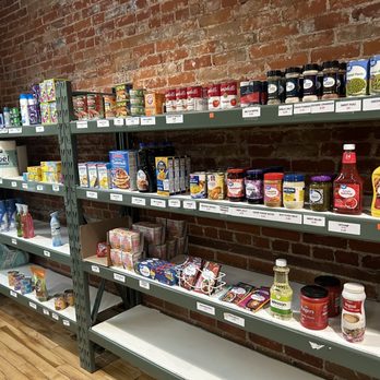 Uniontown General Store & Cafe - Pantry and cleaning supplies - Cafes Near Me - Uniontown, Washington