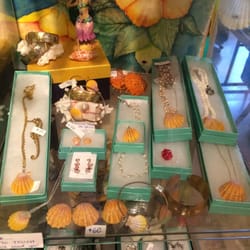 The Mermaid's Collection - My favorite kind of shell jewelry