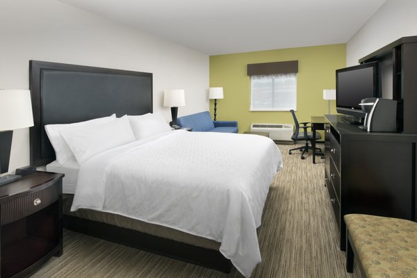Holiday Inn Express Boston - Saugus by IHG by null