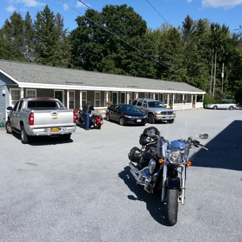 Lyn Aire Motel - Hotels Near Me - Lake George, New York Lyn Aire Motel - Hotels Near Me - Lake George, New York