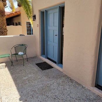 Lodge On The Desert - Hotels Near Me - Tucson, Arizona Lodge On The Desert - Hotels Near Me - Tucson, Arizona