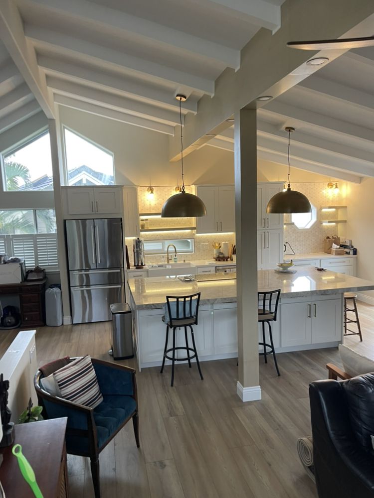 Slide of Windward Custom Builders