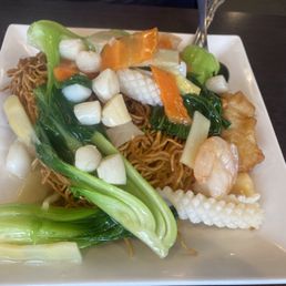 Seafood Chow Mein