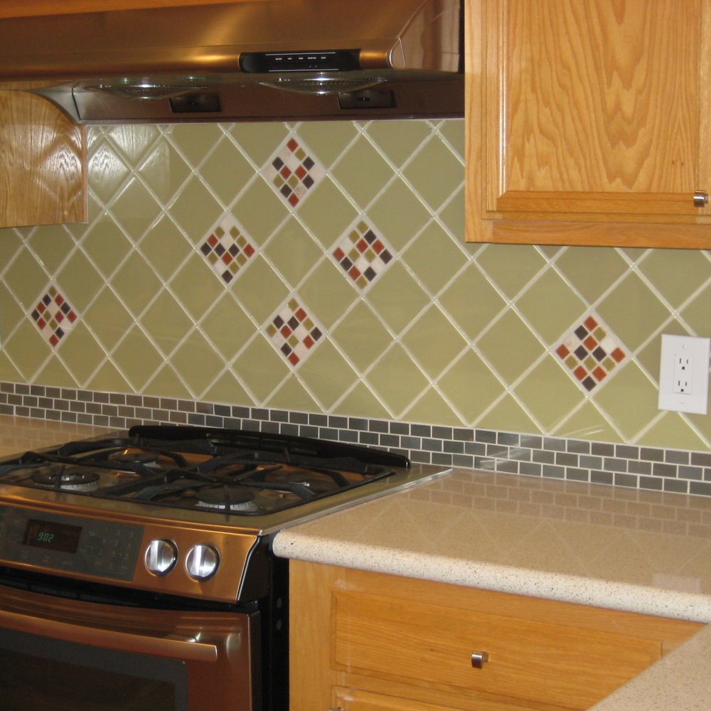Kitchen Backsplash - Awesum