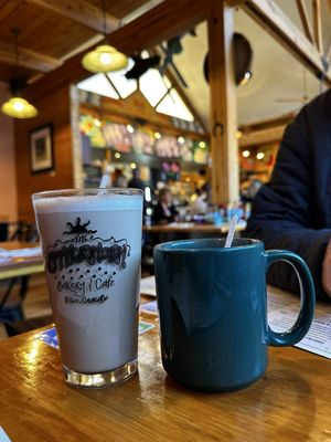 Butterhorn Bakery & Cafe by null