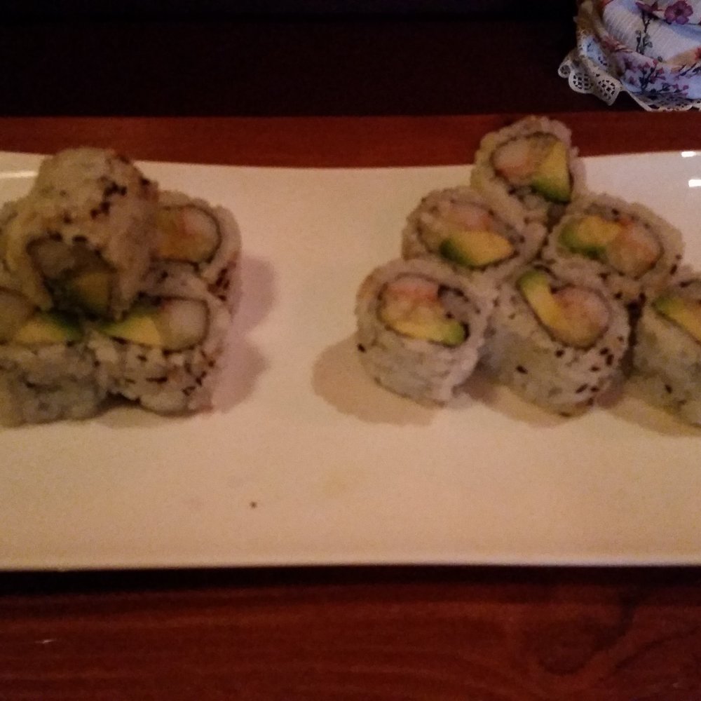 Fo Bistro - Sushi Bars Near Me - Montclair, Virginia