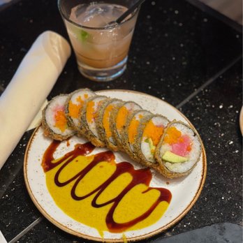 Three's Bar & Grill - Asian Fusion Near Me - Kihei, Hawaii