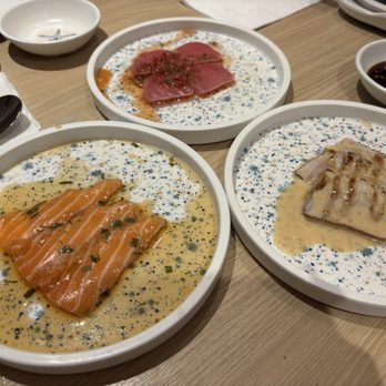 Momokoko - Various tatakis - Japanese Near Me - Markham, Ontario